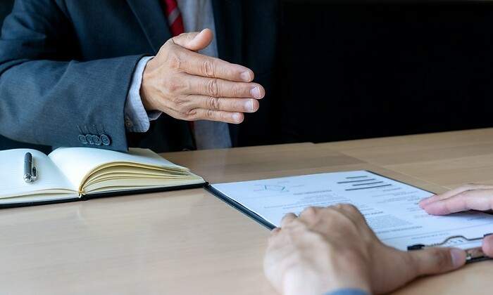 entrevista-dreamstime.jpg
