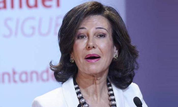 botin-ana-cerca-morado.jpg