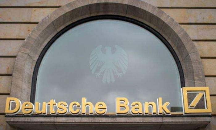 Deutsche-Bank-amarillo.jpg