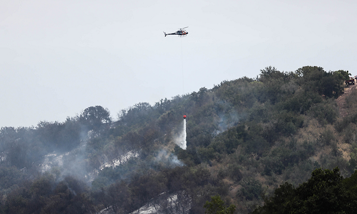 incendio-forestal.helicoptero.chile-efe.png