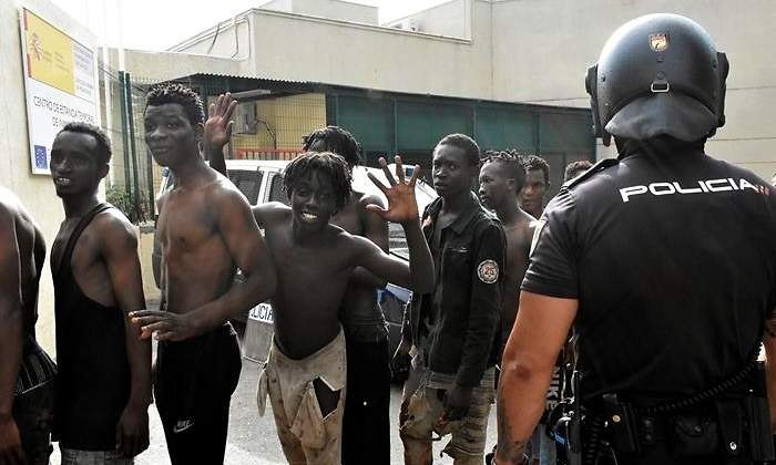 inmigrantes-valla-melilla-efe.jpg