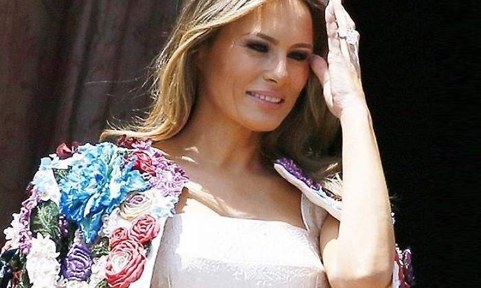 melania-abrigo770.jpg