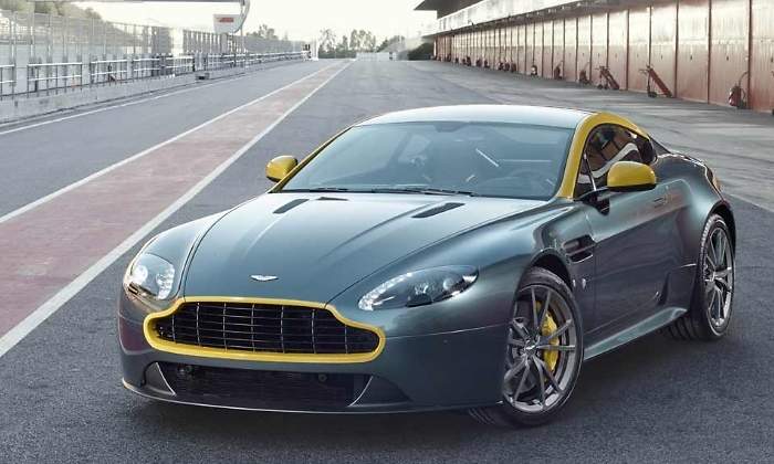AstonMartin-vantage-N430-2016-01.jpg