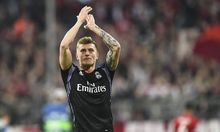 Kroos-aplaude-Allianz-Arena-2017-EFE.jpg