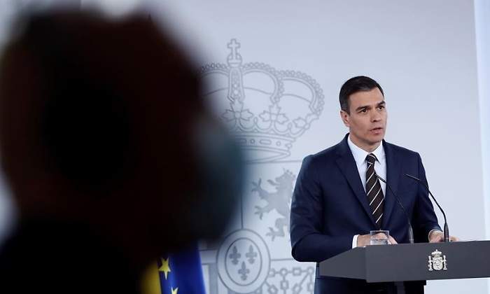 pedro-sanchez-sombra-junio-2020-efe.jpg