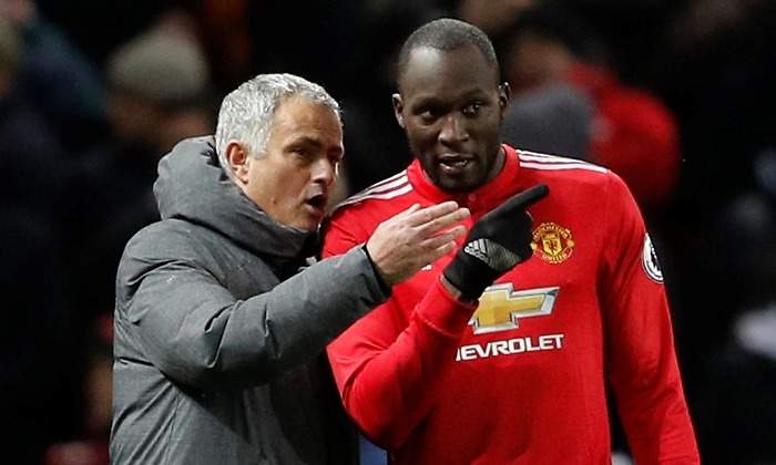 Mourinho-Lukaku-2017-Manchester-Reuters.jpg