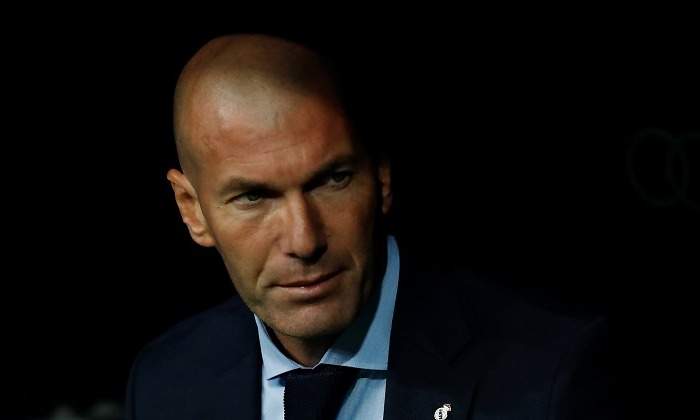 Zidane-serio-fondo-negro-2017-Reuters.jpg