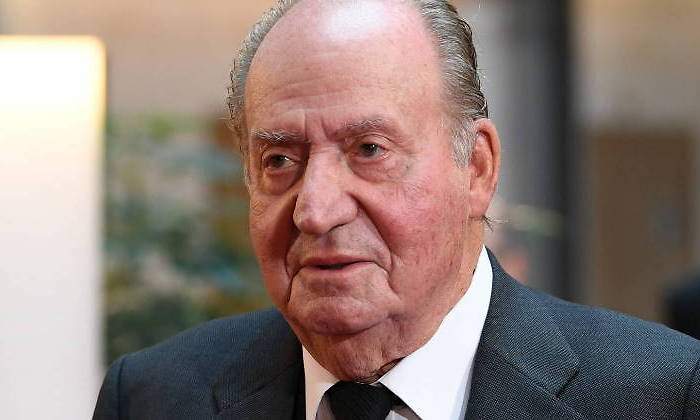rey-juan-carlos-frenada-pifia-770.jpg