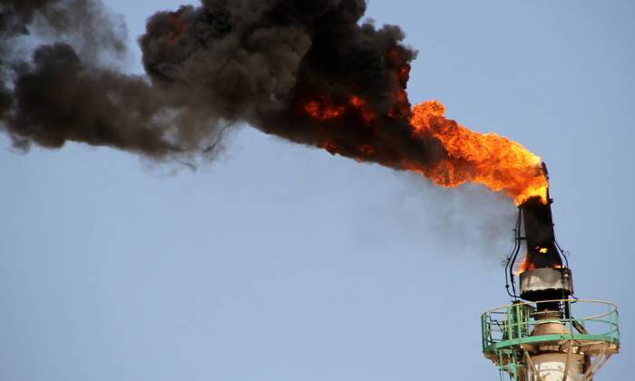 llamas-quema-gas-petroleo.jpg
