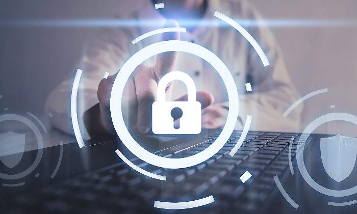 internet-seguro-candado-ciberseguridad-dreamtime-770x420.jpg
