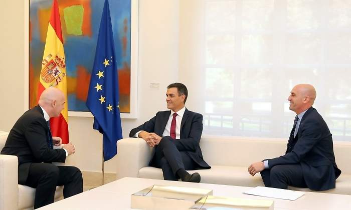 rubiales-sanchez-infantino-moncloa-efe.jpg