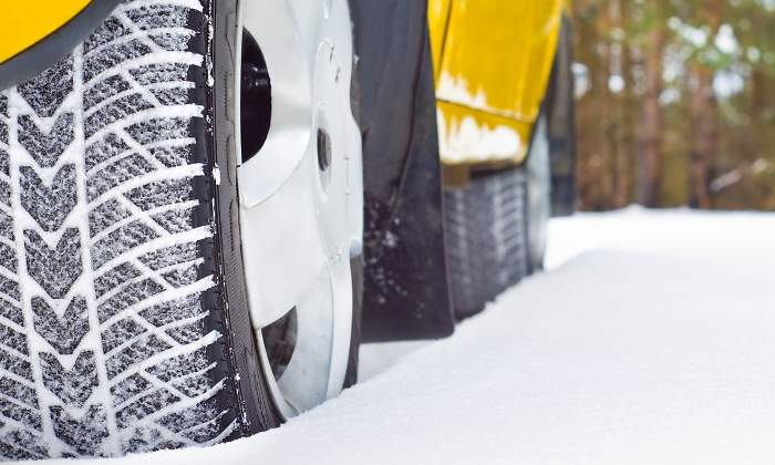 neumatico-invierno-nieve-consejos-compra-dreamstime.jpg
