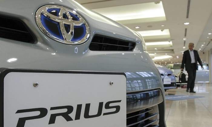 toyota-prius-tienda.jpg