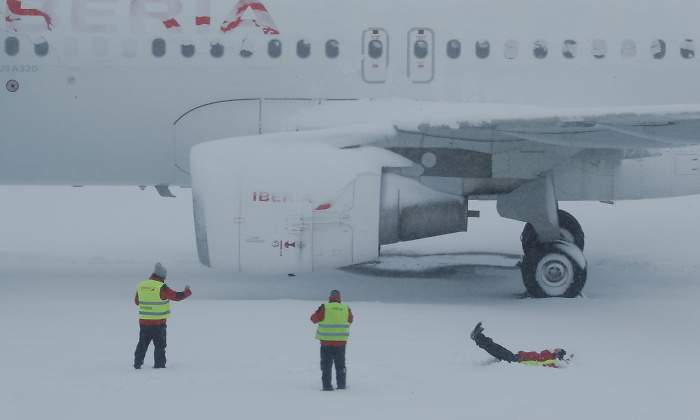barajas-nieve-aeropuerto-filomena-reuters.jpg