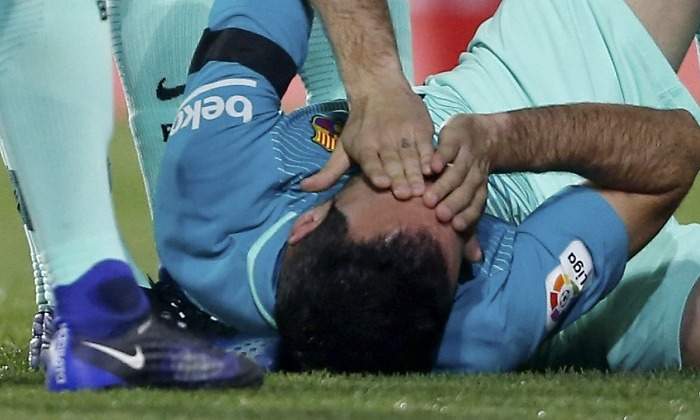 Busquets-queja-lesion-2017-Eibar-EFE.jpg