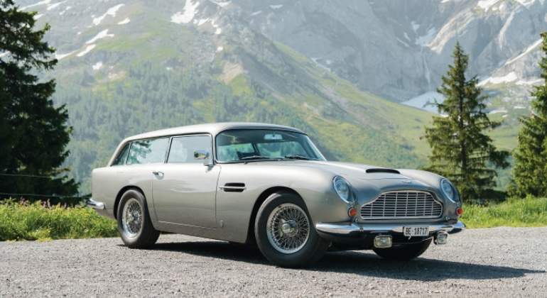 Aston Martin DB5 Shooting Brake.