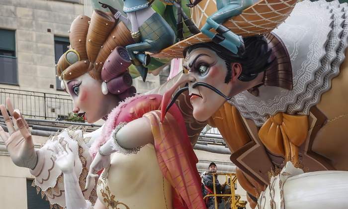 fallas-valencia.jpg