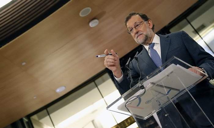 Rajoy- lado-ago16.jpg