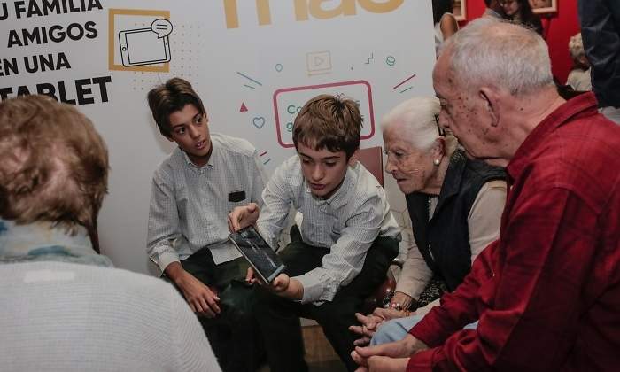 Evento Fnac Conectando Generaciones