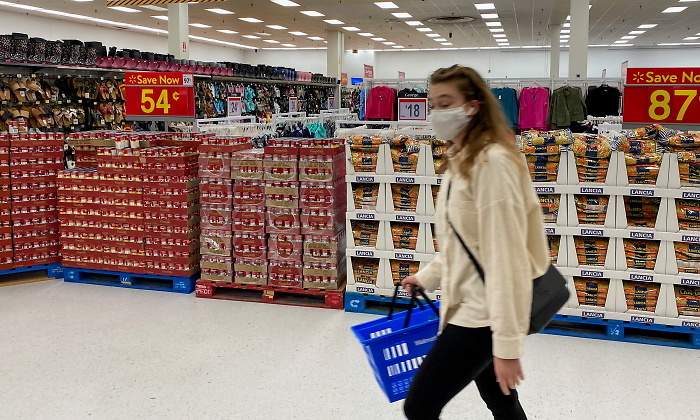 walmart-mascarilla-reuters.jpg