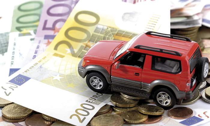 coche-billetes.jpg