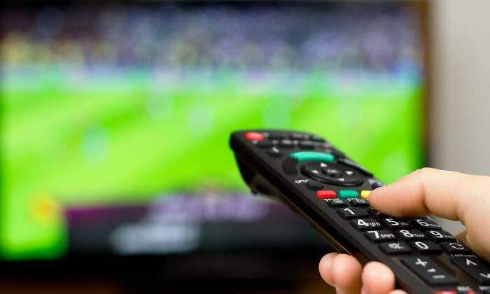 television-mando-2.jpg