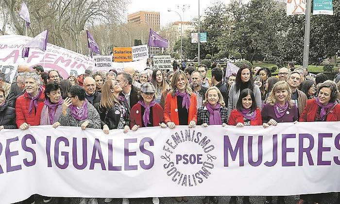 8-M.jpg