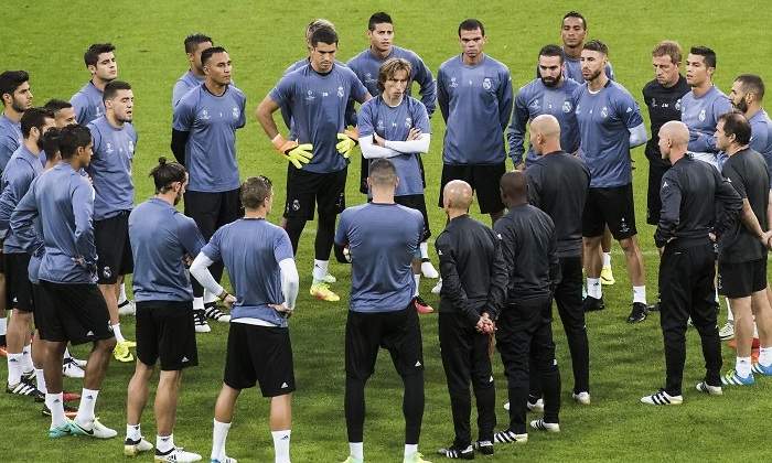 realmadrid-charla-zidane-dortmund-efe.jpg