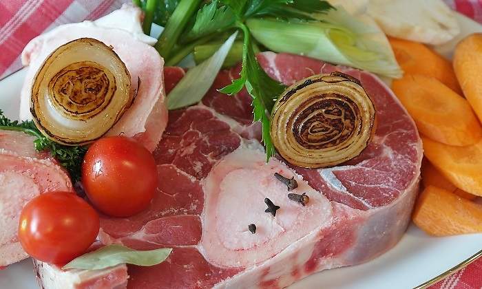 beef-2730393_1920.jpg