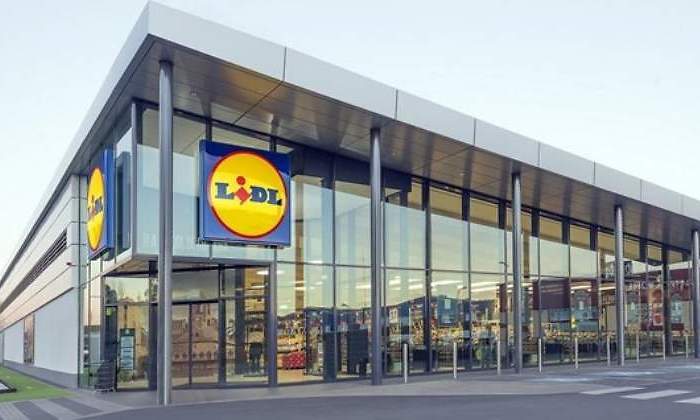 lidl-tienda-cristalera.jpg