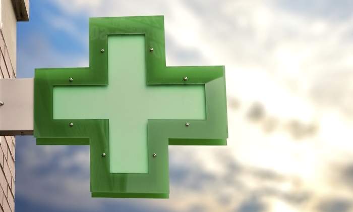 farmacia-nubes.jpg