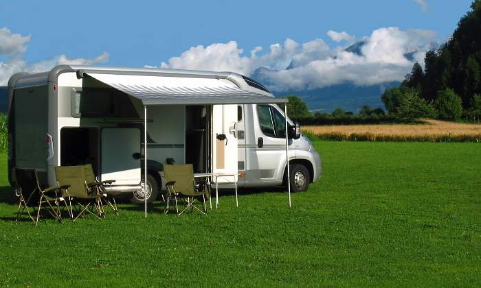 autocaravana-turismo-viajar.jpg