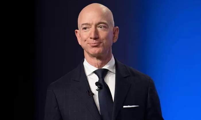 bezos-rico-coronavirus-770.jpg