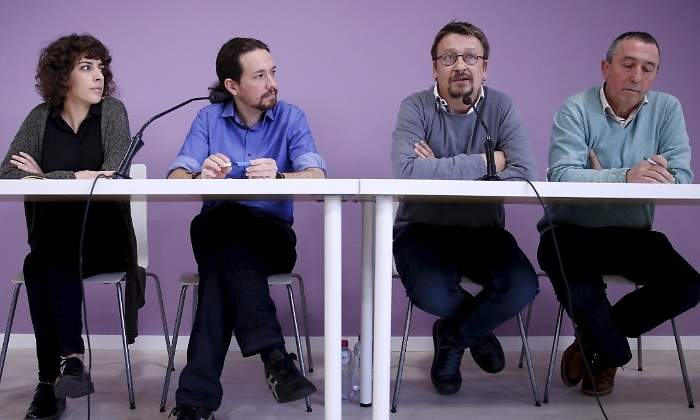marea-iglesias-domenech-baldovi-reuters.jpg