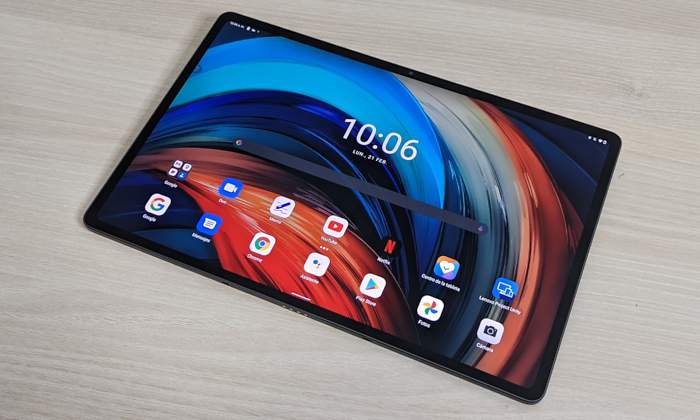 lenovo-tab-p12-1.jpg