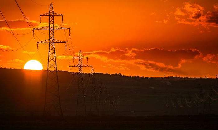 electricidad-atardecer.jpg