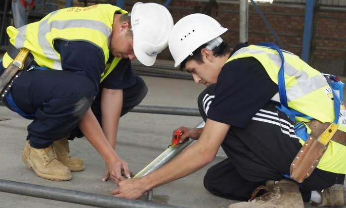 jovenes-construccion-getty.jpg