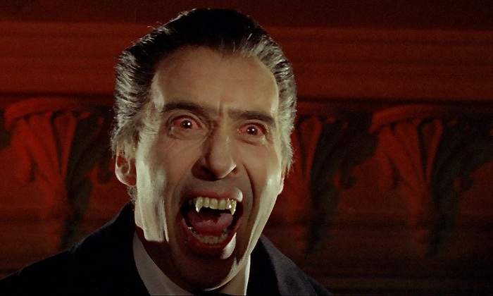 Chistopher_Lee_Dracula_Alamy.jpg