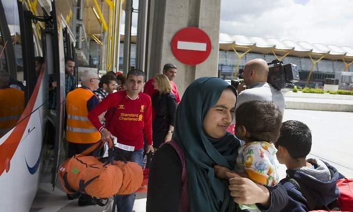 refugiados-madrid-770x420-efe.jpg