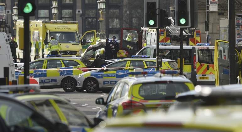 El área de Westminster sigue acordonada