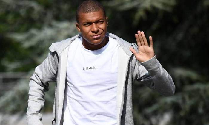 mbappe-estafa-770.jpg