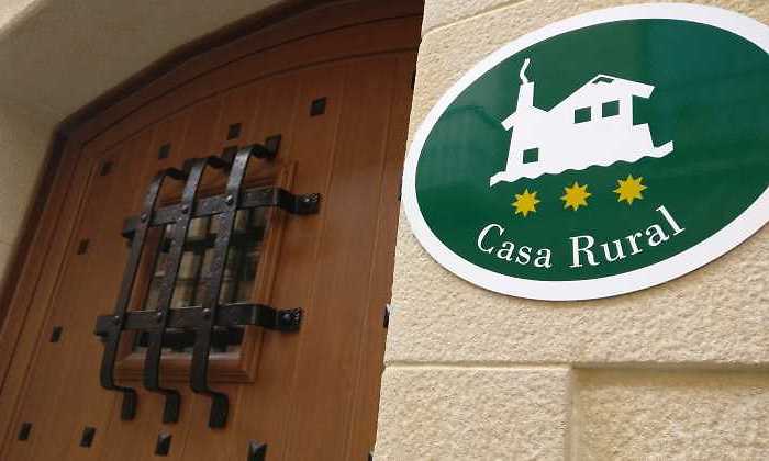 casa-rural-puerta.jpg