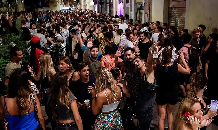 FiestasGracia2021SinToqueQuedaEfeWeb.jpg