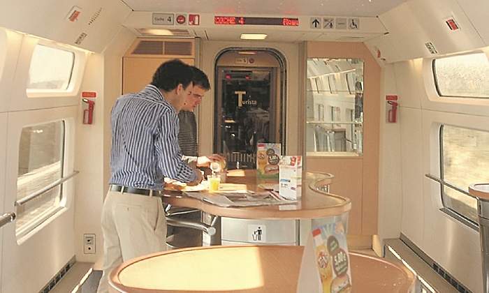 Vagon-Restaurante-Renfe.jpg