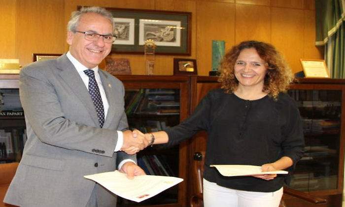 20180618--Firma-Convenio-Universidad-de-Extremadura-y-Altadis1111111111111.jpg