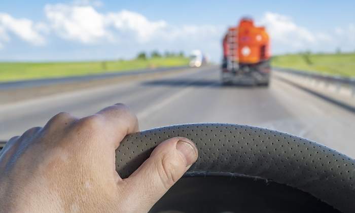 distancia-seguridad-carretera-multa-dreamstime.jpg