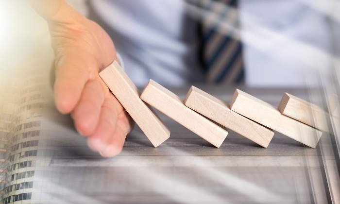 efecto-domino-dreamstime.jpg