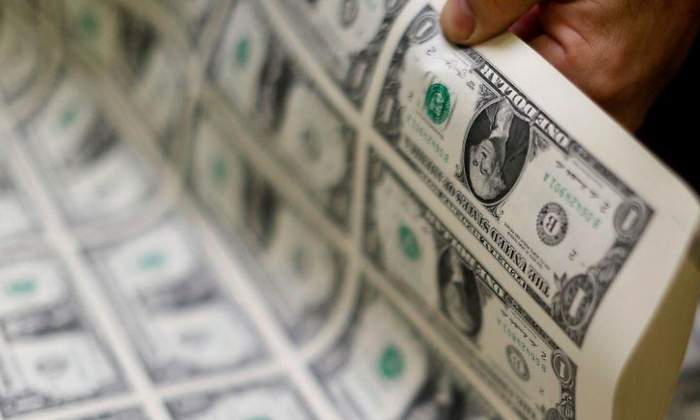 Dolares-Foto_-Reuters.jpg