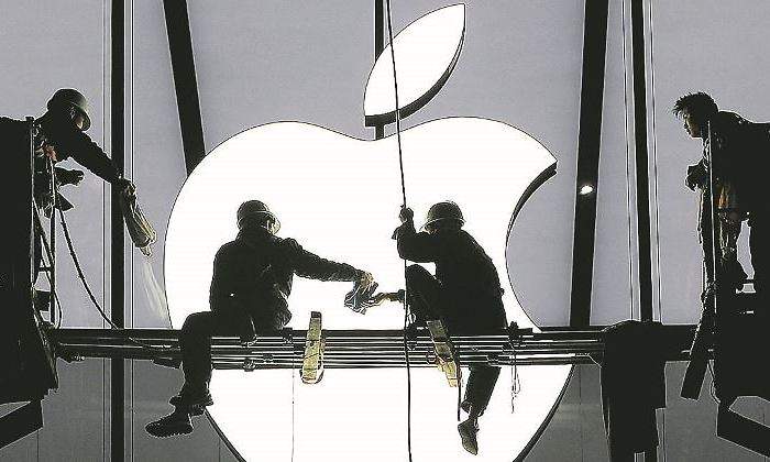 apple-operarios-770-reuters.jpg
