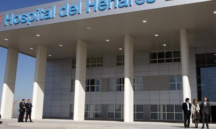 hospital-henares-esperanza-aguirre-efe-770x420.jpg